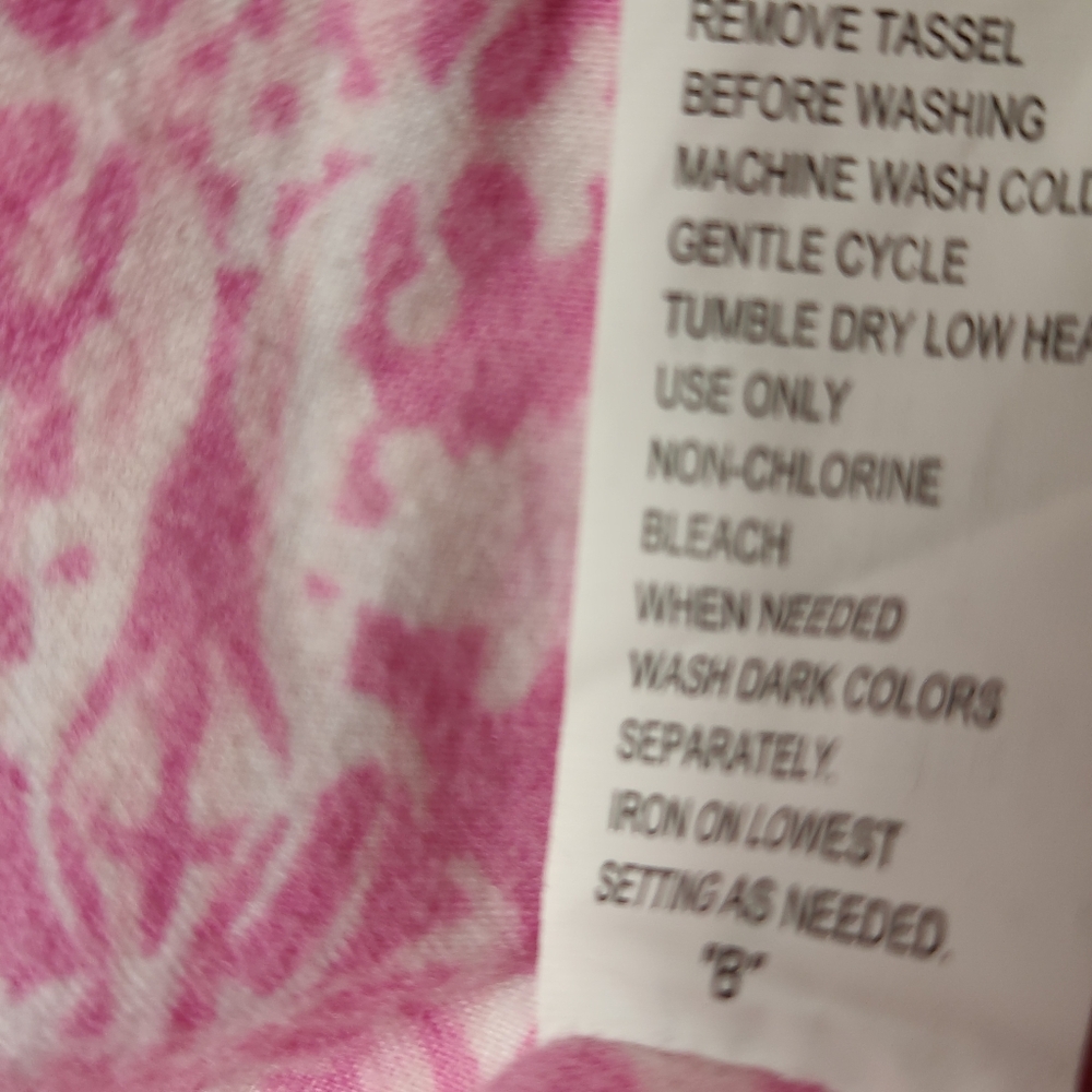 Miss Elaine Pink Satin Damask Robe M Full Zip Tassel Pockets Soft Lounge - Picture 15 of 15